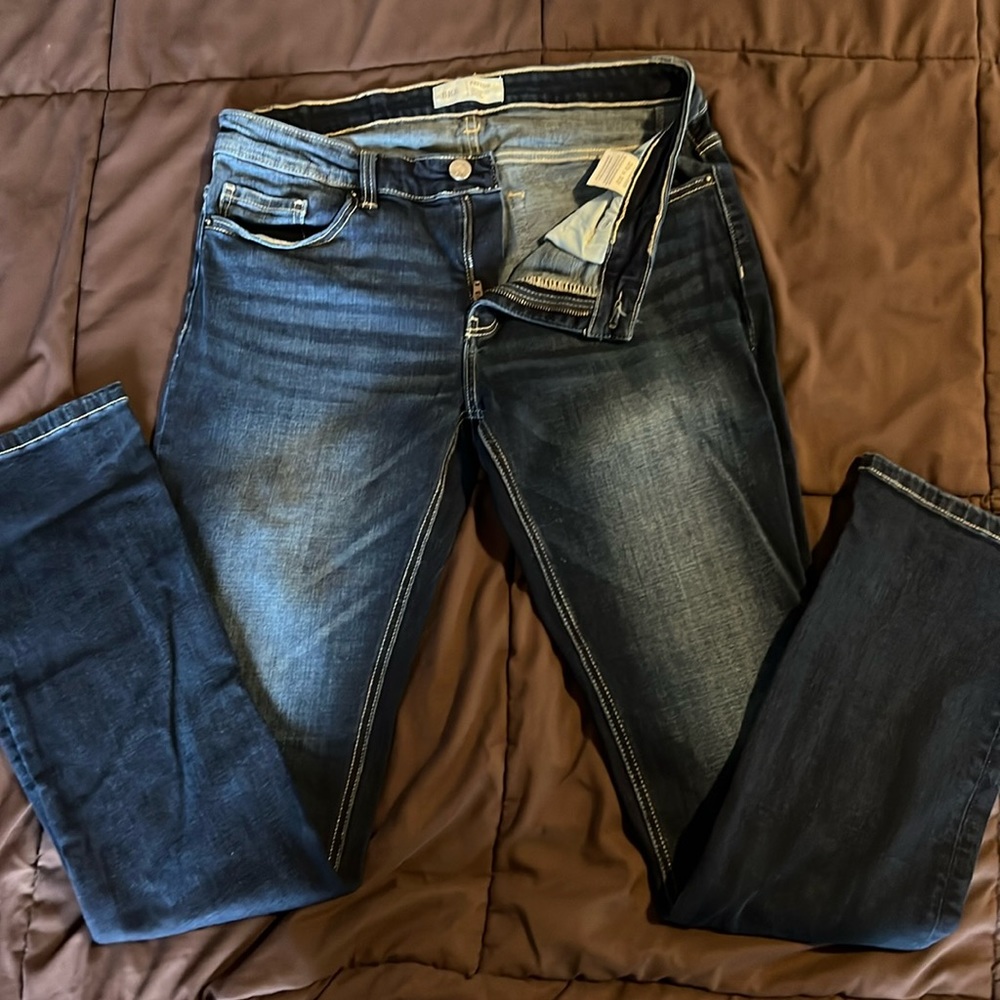 Bke-Payton midrise, straight leg, like new. 29*32